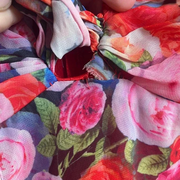 Ieena for MacDuggal 4 Puff Sleeve Shift Dress Red Floral Side Slit V Neck - Picture 6 of 9